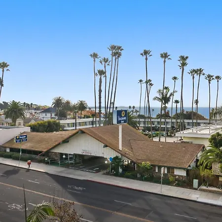 Vagabond Inn Ventura-3